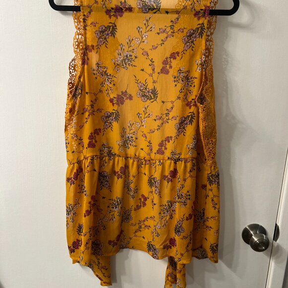 Free People Open Front Lace Vest - Picture 3 of 3